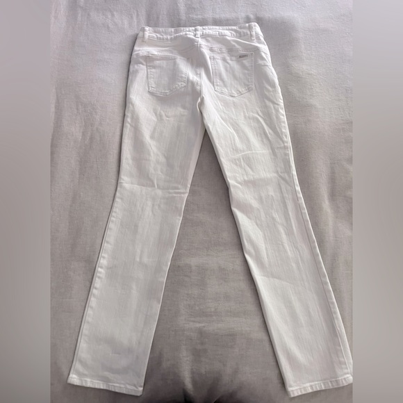 Chicos So Lifting White Jeans - Picture 5 of 6